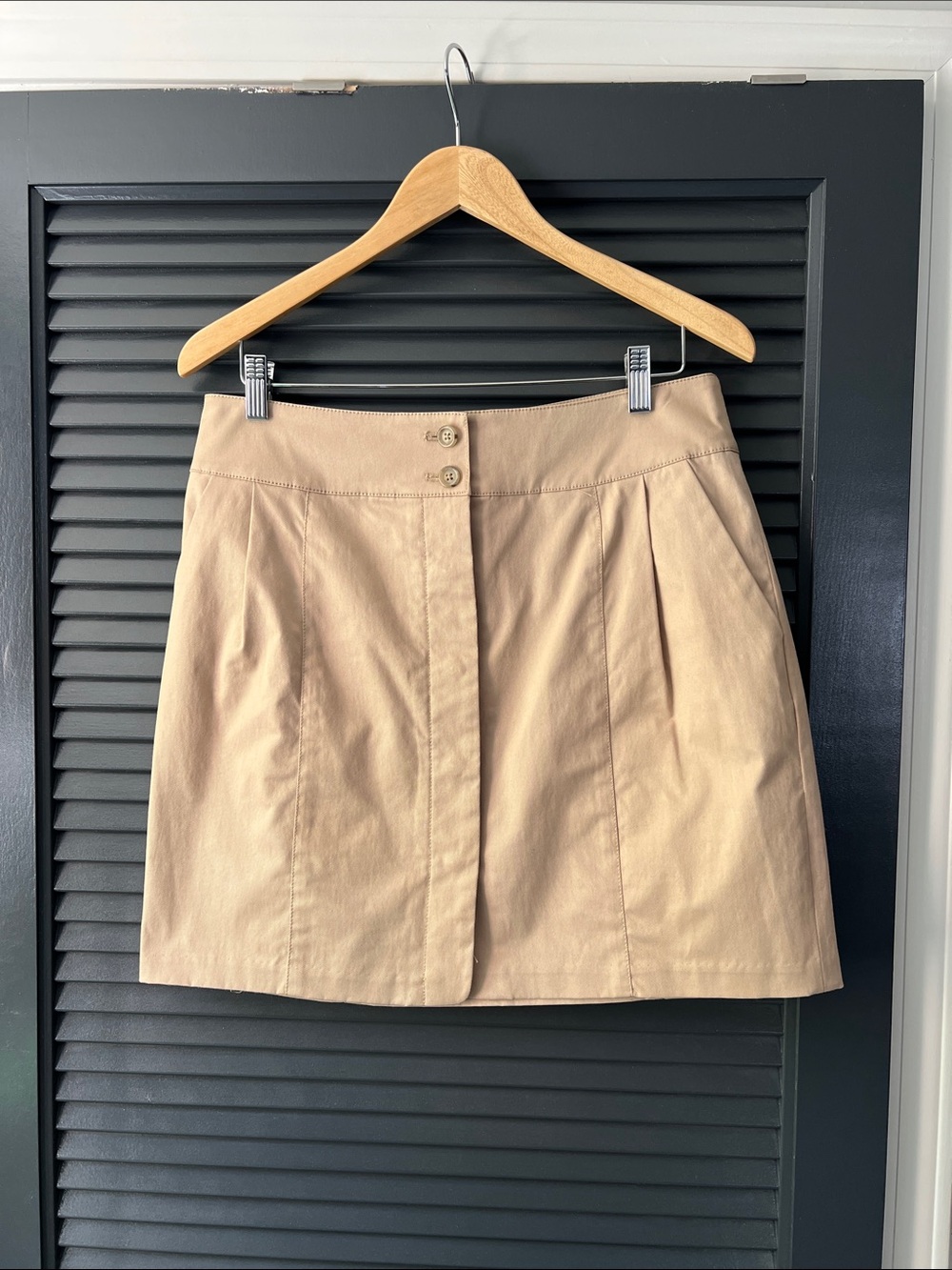 Club Monaco Tan Mini Skirt with Front Buttons